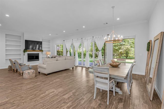 12134 S Tara Plantation Drive, Tomball, TX 77375
