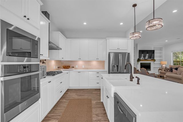12134 S Tara Plantation Drive, Tomball, TX 77375