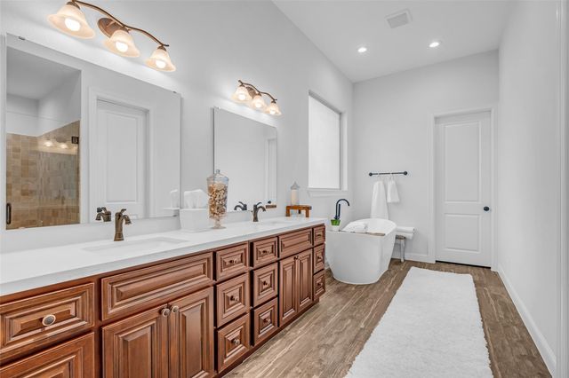 12134 S Tara Plantation Drive, Tomball, TX 77375