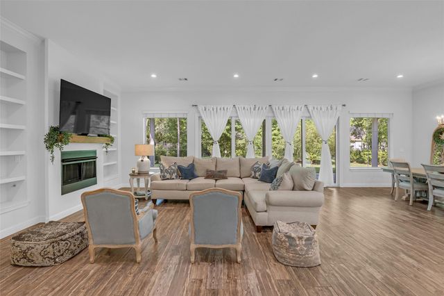 12134 S Tara Plantation Drive, Tomball, TX 77375
