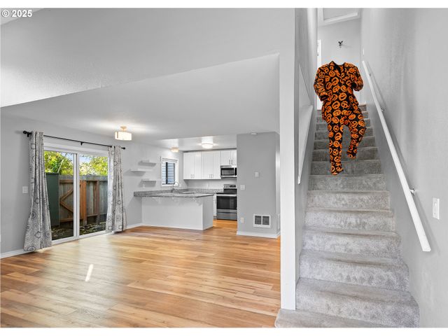 23129 Ne ARATA Rd, Wood Village, OR 97060