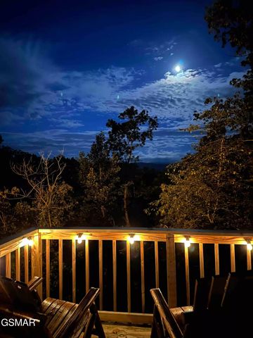 1065 Shell Mountain Road, Sevierville, TN 37876