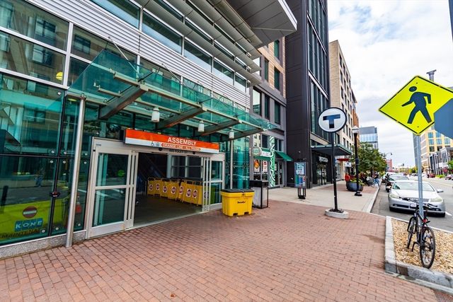 17 Kensington Avenue, Somerville, MA 02145