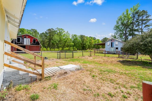 690 McNabb Short Cut Rd., Loris, SC 29569