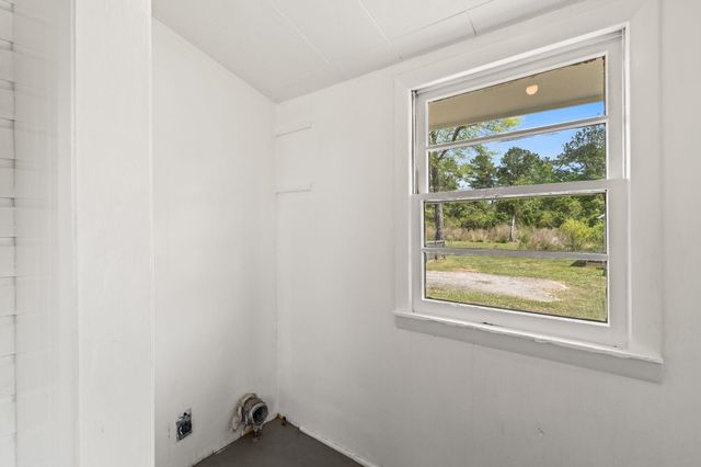 690 McNabb Short Cut Rd., Loris, SC 29569