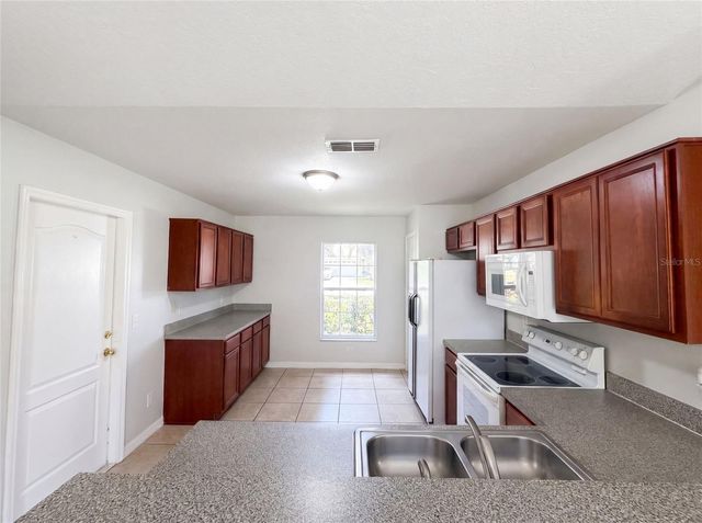 306 GARDEN OAK COURT, Apopka, FL 32703