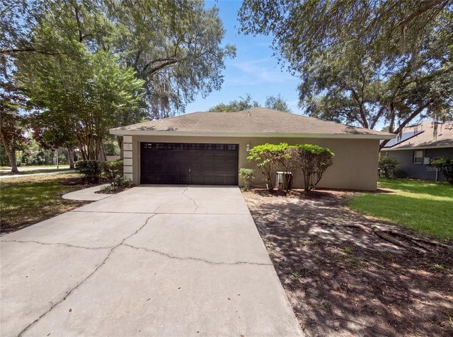 306 GARDEN OAK COURT, Apopka, FL 32703