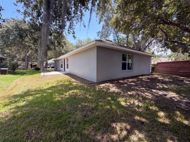 306 GARDEN OAK COURT, Apopka, FL 32703