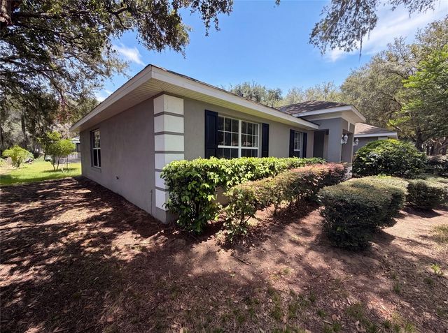 306 GARDEN OAK COURT, Apopka, FL 32703