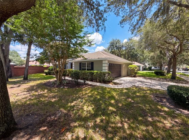 306 GARDEN OAK COURT, Apopka, FL 32703