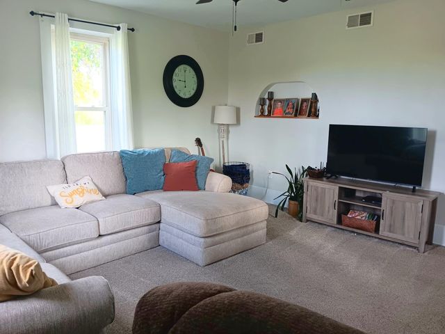 2099 Mutual Union Road S, Urbana, OH 43078