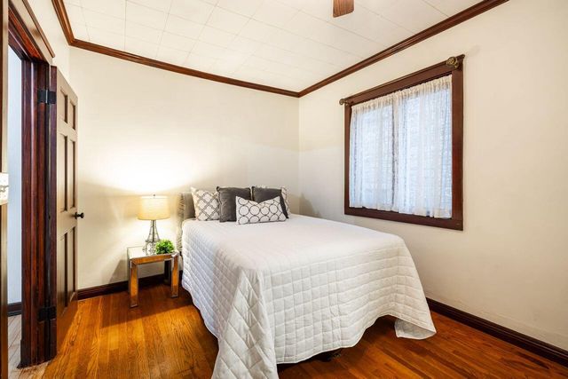 3156 S Kinnickinnic AVENUE, Milwaukee, WI 53207