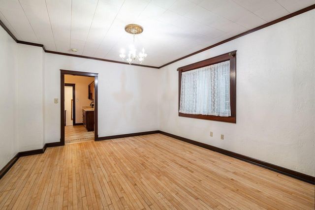 3156 S Kinnickinnic AVENUE, Milwaukee, WI 53207