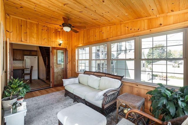 3156 S Kinnickinnic AVENUE, Milwaukee, WI 53207