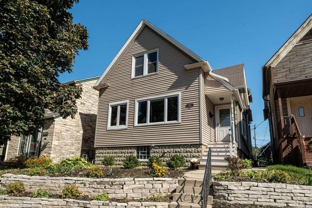 3156 S Kinnickinnic AVENUE, Milwaukee, WI 53207