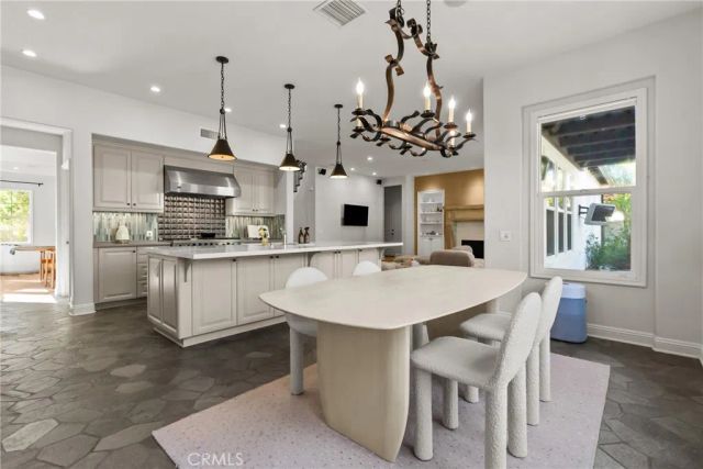 4170 Prado De Los Zorros, Calabasas, CA 91302