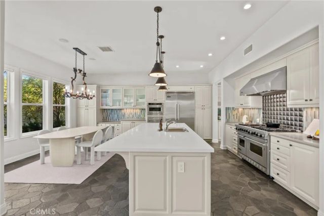4170 Prado De Los Zorros, Calabasas, CA 91302