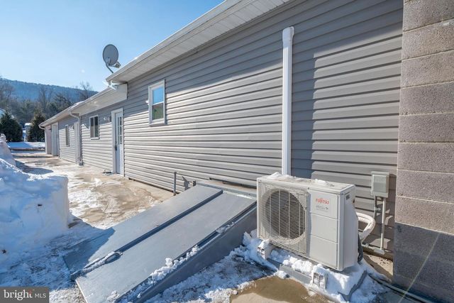 8690 ROUTE 25, Lykens, PA 17048