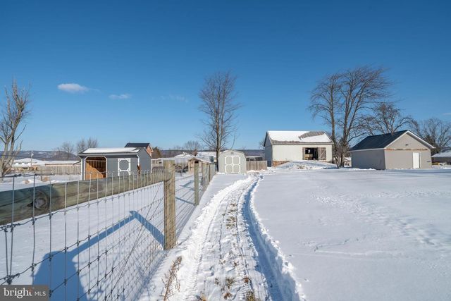 8690 ROUTE 25, Lykens, PA 17048