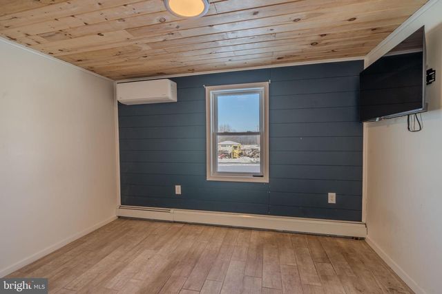 8690 ROUTE 25, Lykens, PA 17048