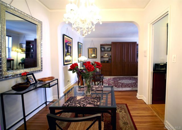 118-11 84th Avenue 503, Kew Gardens, NY 11415