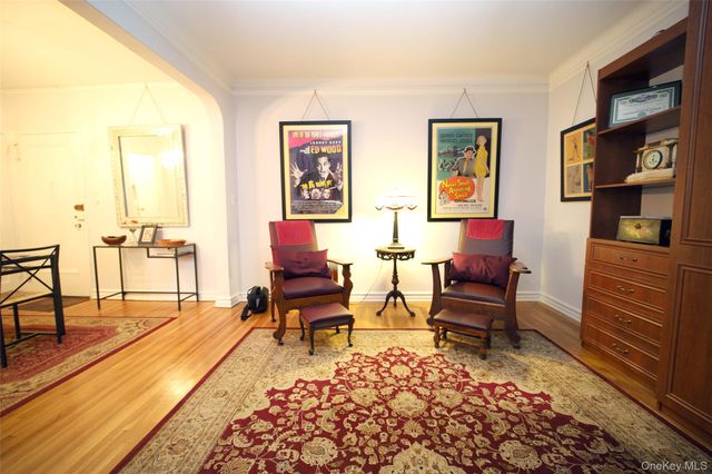 118-11 84th Avenue 503, Kew Gardens, NY 11415