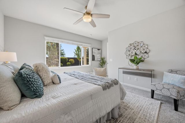 2412 Galloping Trail Ct, Rocklin, CA 95765