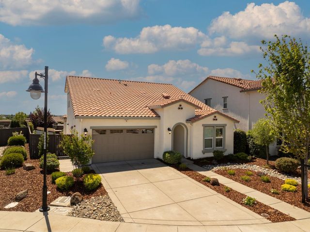 2412 Galloping Trail Ct, Rocklin, CA 95765