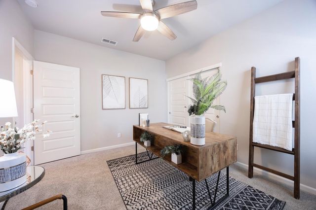 2412 Galloping Trail Ct, Rocklin, CA 95765