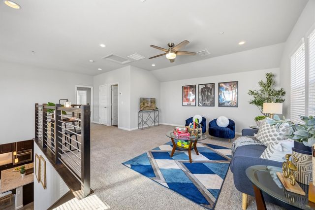 2412 Galloping Trail Ct, Rocklin, CA 95765