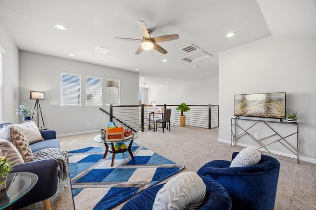 2412 Galloping Trail Ct, Rocklin, CA 95765