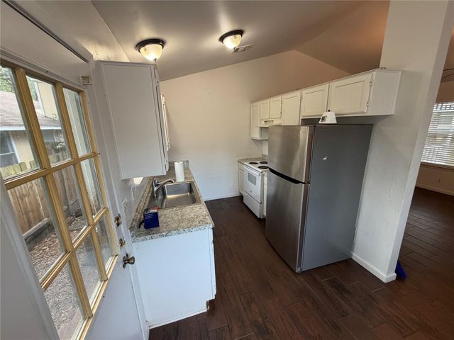 9620 Sugar Hill DR A, Austin, TX 78748