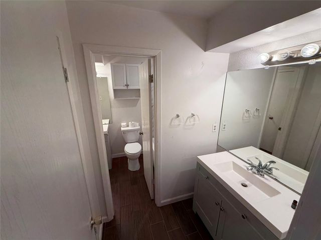 9620 Sugar Hill DR A, Austin, TX 78748