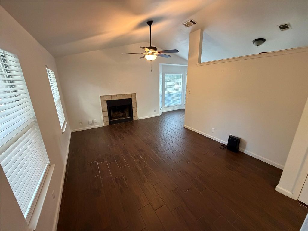 9620 Sugar Hill DR A, Austin, TX 78748