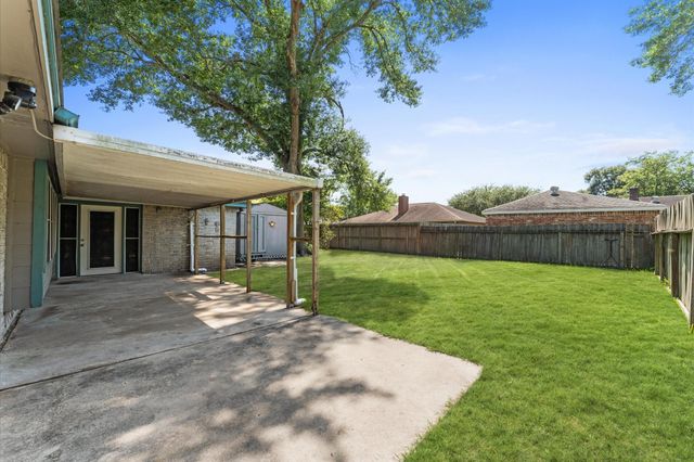11227 Verlaine Drive, Houston, TX 77065