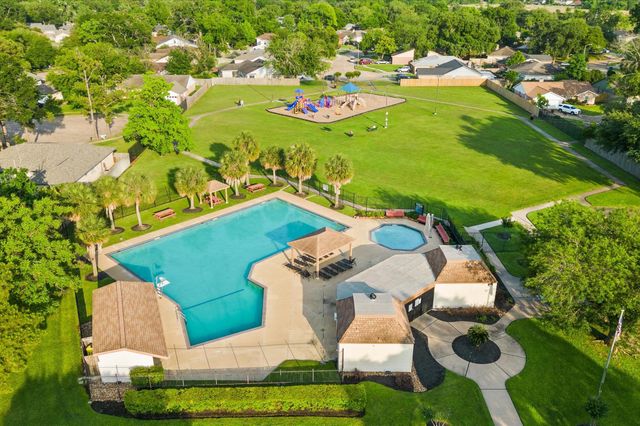 11227 Verlaine Drive, Houston, TX 77065