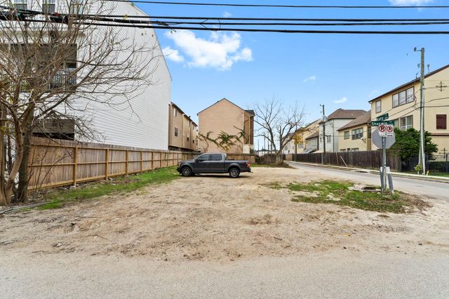5807 Katy Street, Houston, TX 77007