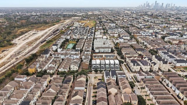 5807 Katy Street, Houston, TX 77007