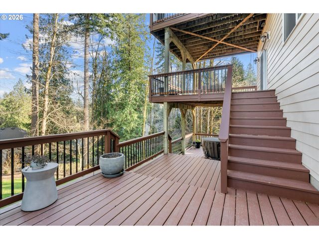 3544 Se DEER CREEK Way, Gresham, OR 97080