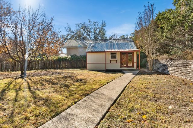 2044 Medina Hwy, Kerrville, TX 78028