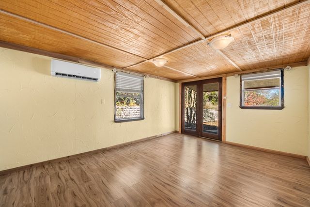 2044 Medina Hwy, Kerrville, TX 78028