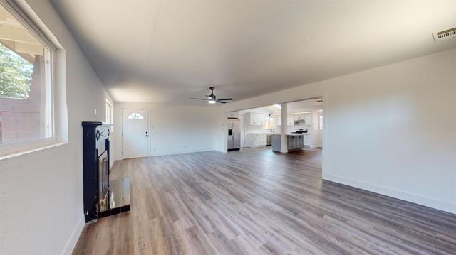 1575 Primrose Ave, Merced, CA 95340