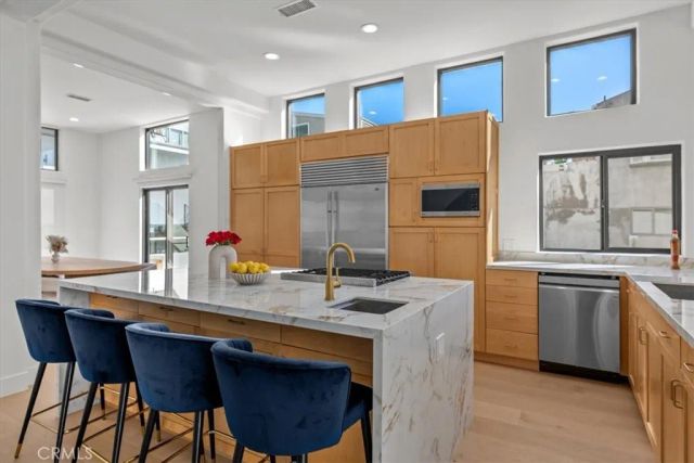 6730 Esplanade, Playa Del Rey, CA 90293