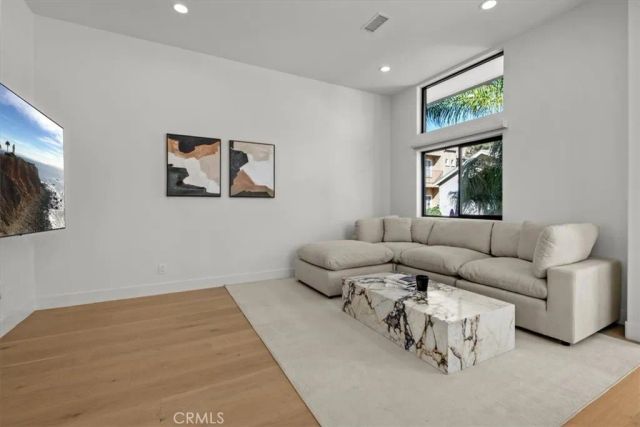 6730 Esplanade, Playa Del Rey, CA 90293