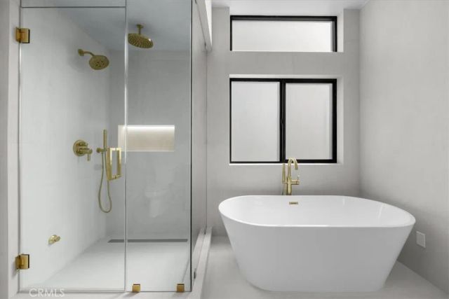 6730 Esplanade, Playa Del Rey, CA 90293