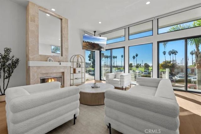 6730 Esplanade, Playa Del Rey, CA 90293