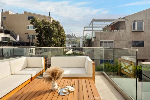 6730 Esplanade, Playa Del Rey, CA 90293