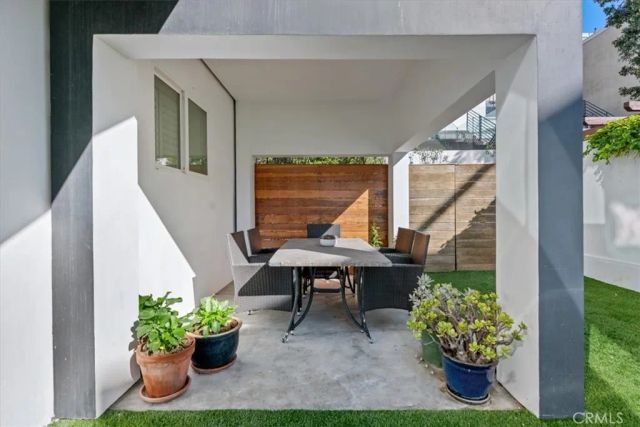 6730 Esplanade, Playa Del Rey, CA 90293