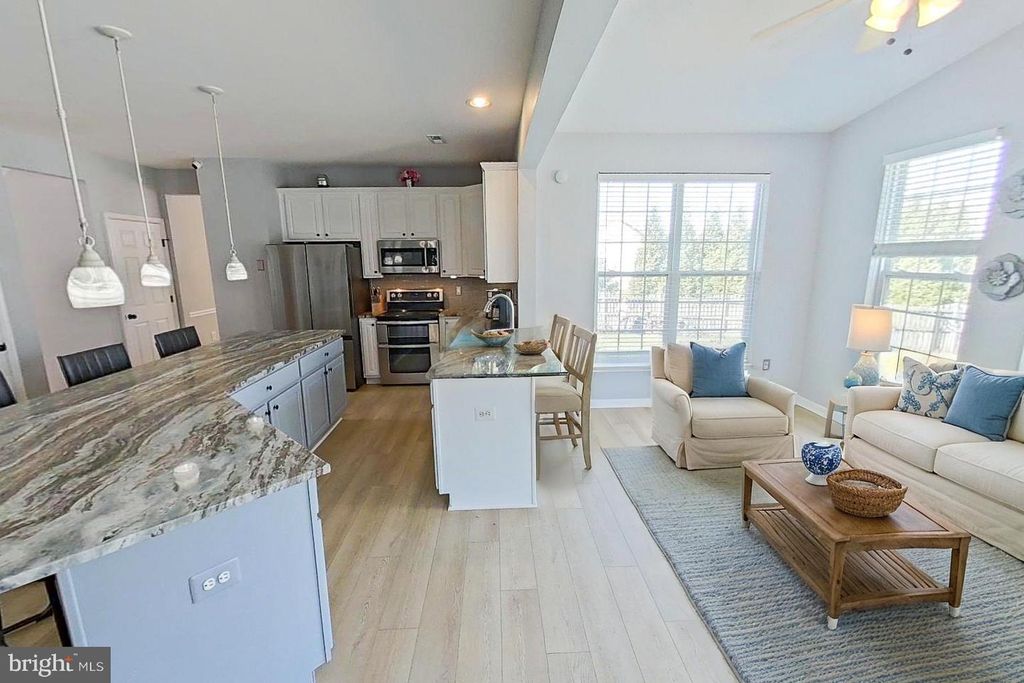 Image 16 of property listing at 809 BROOKRIDGE DR, Boonsboro, MD 21713