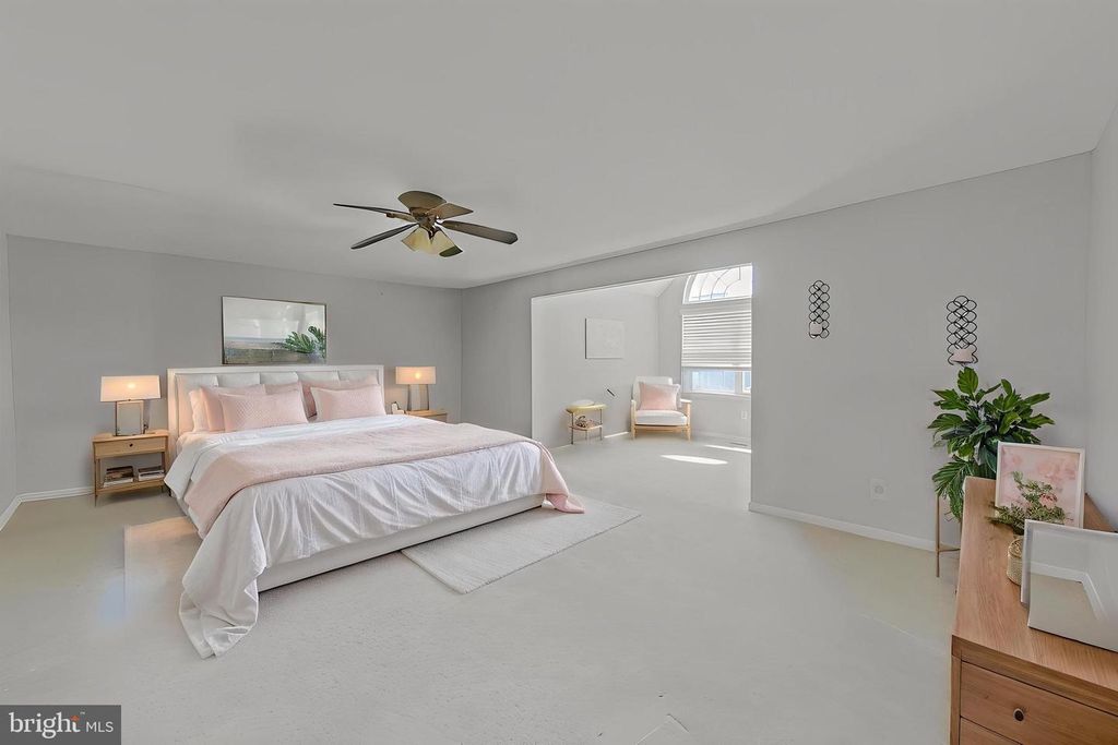 Image 30 of property listing at 809 BROOKRIDGE DR, Boonsboro, MD 21713